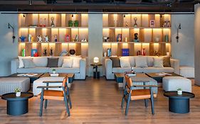 Innside By Melia Madrid Valdebebas